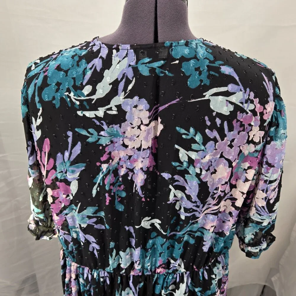 630-24 Torrid Maxi Swiss Dot Floral front tie Kimono Duster Size 2 (16/18) - Picture 8 of 12